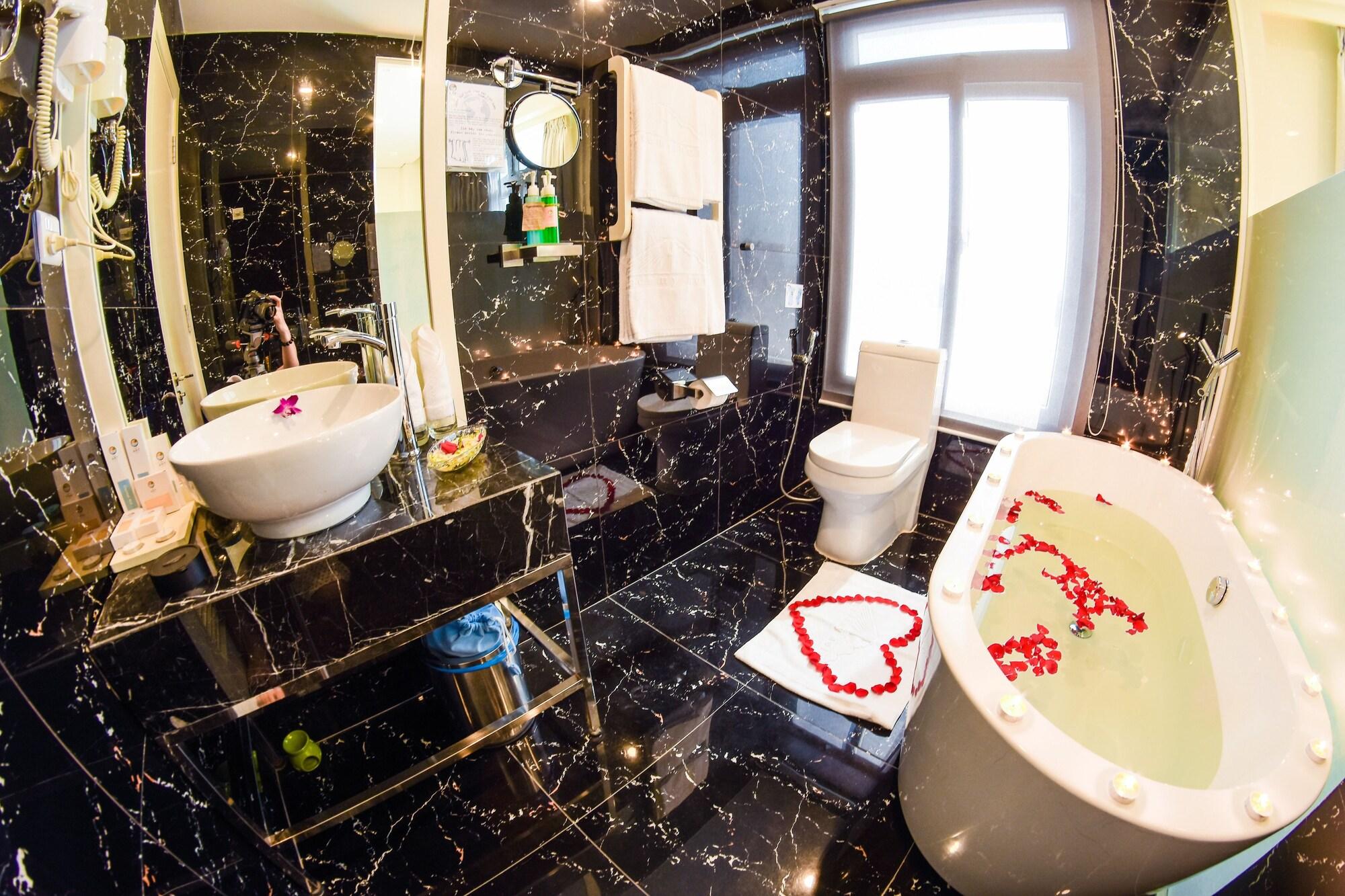 Palmier Hotel - Art House Da Nang Zewnętrze zdjęcie